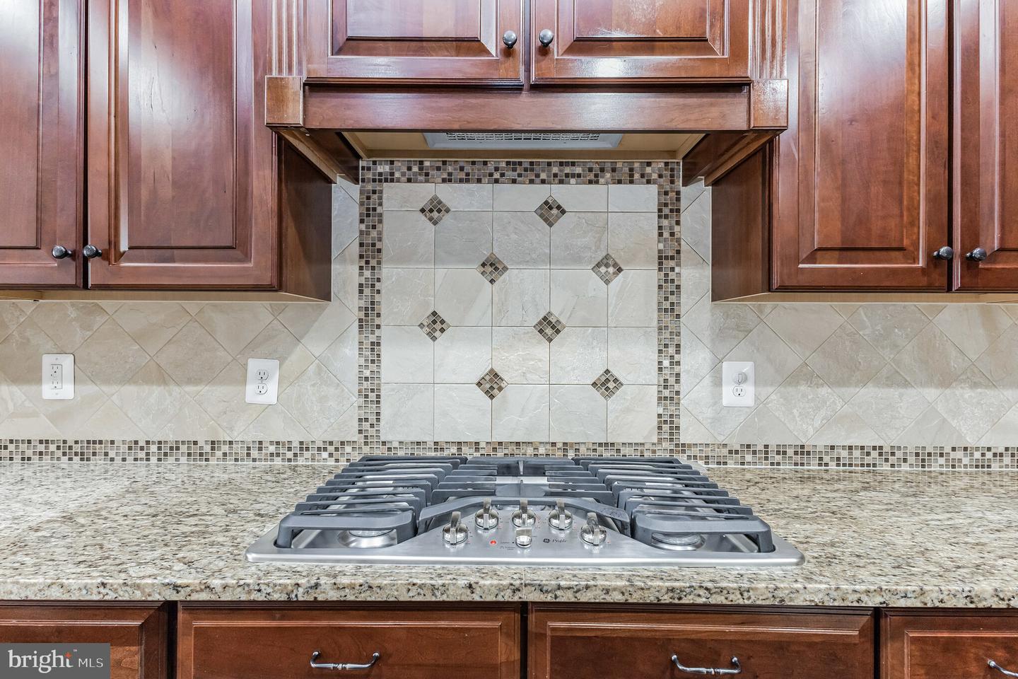 44369 FOXTHOM TERRACE