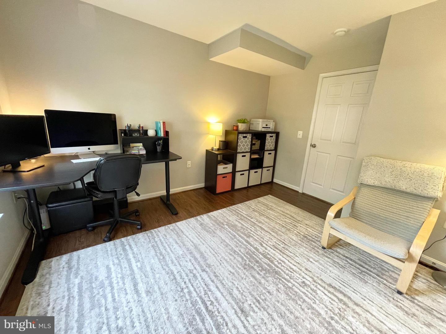 23052 FONTWELL SQUARE
