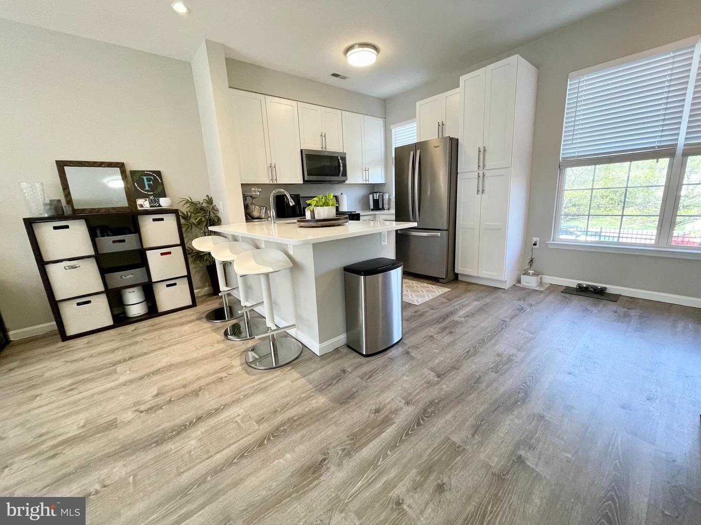 23052 FONTWELL SQUARE