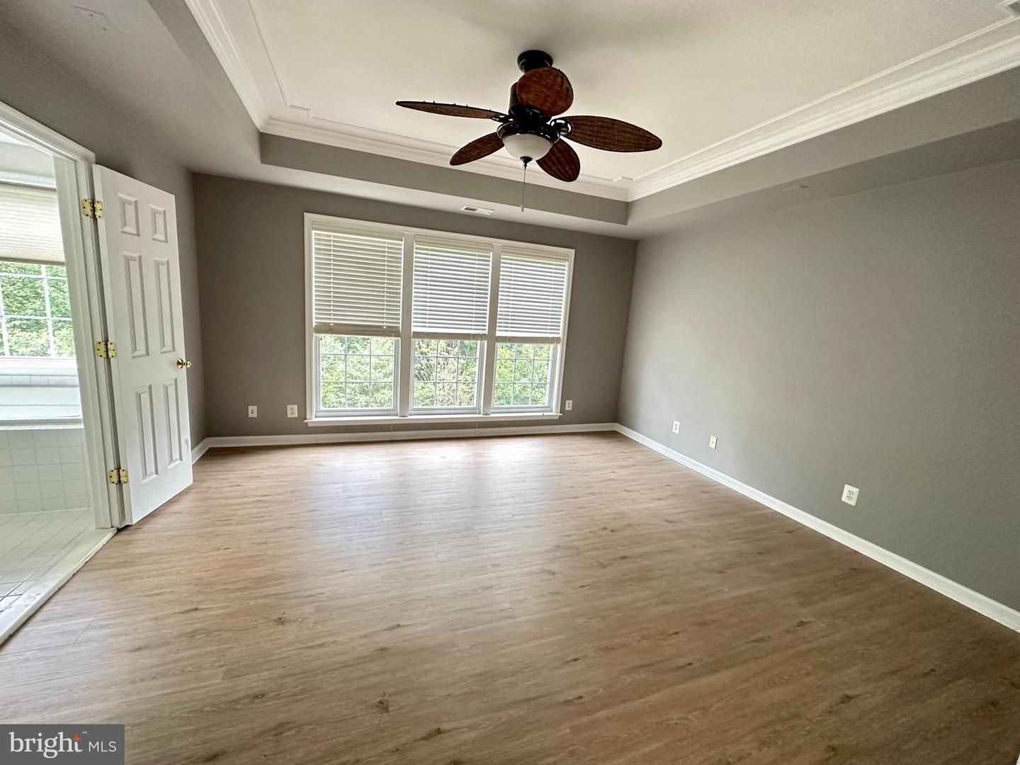 22706 SIMONET BLANC TERRACE