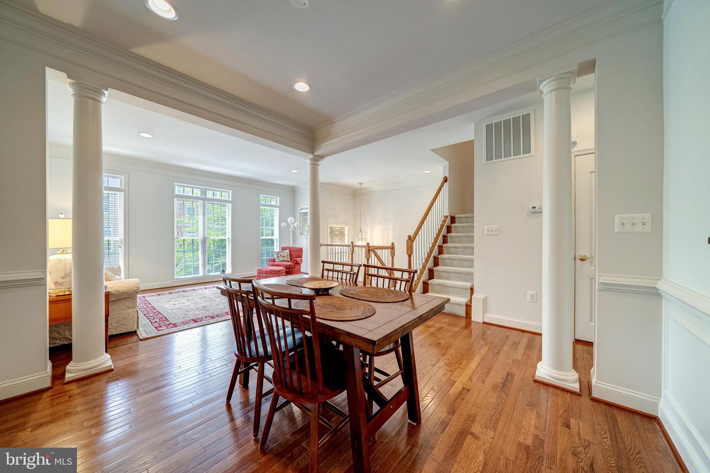 25504 OAK MEDLEY TERRACE