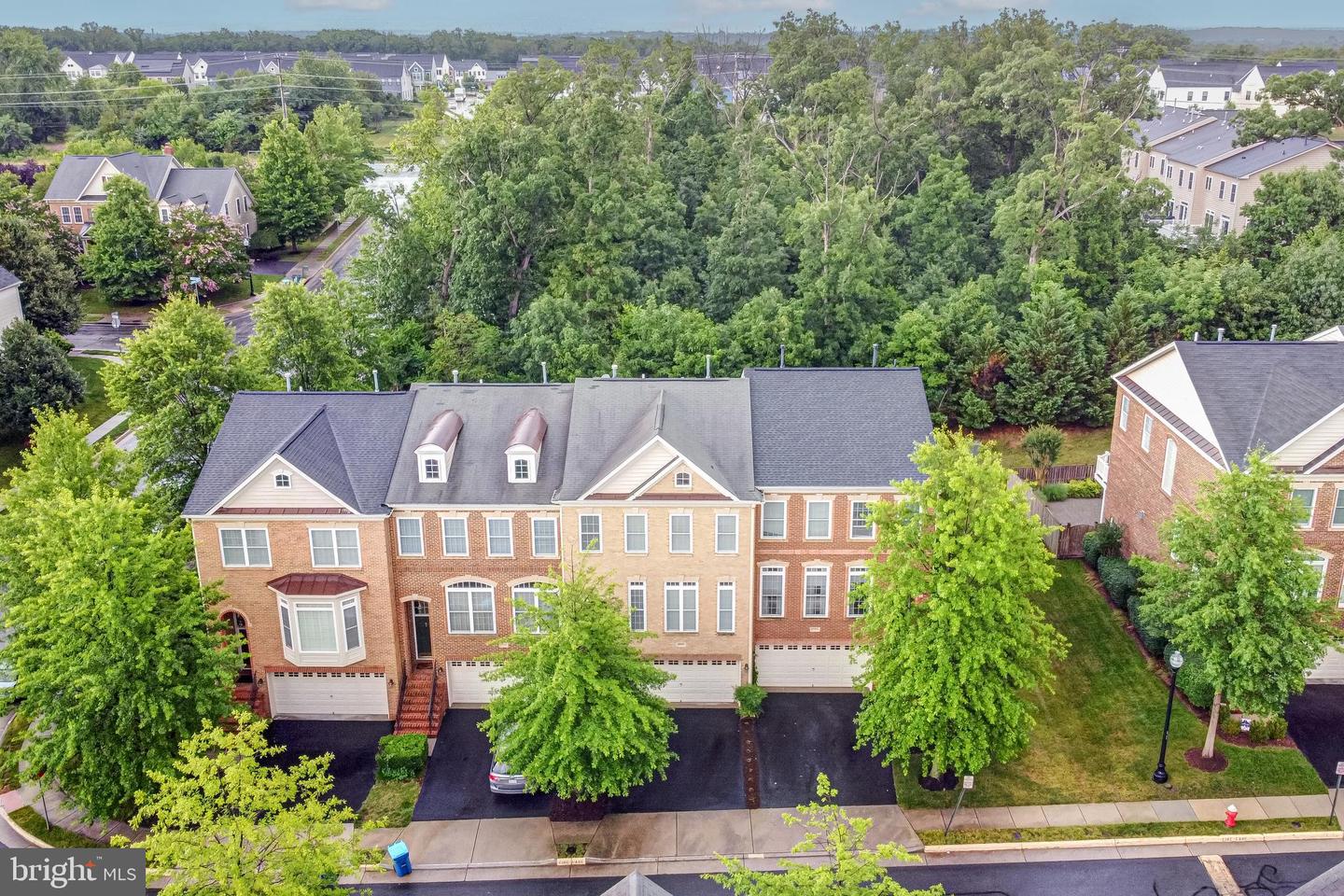 25504 OAK MEDLEY TERRACE