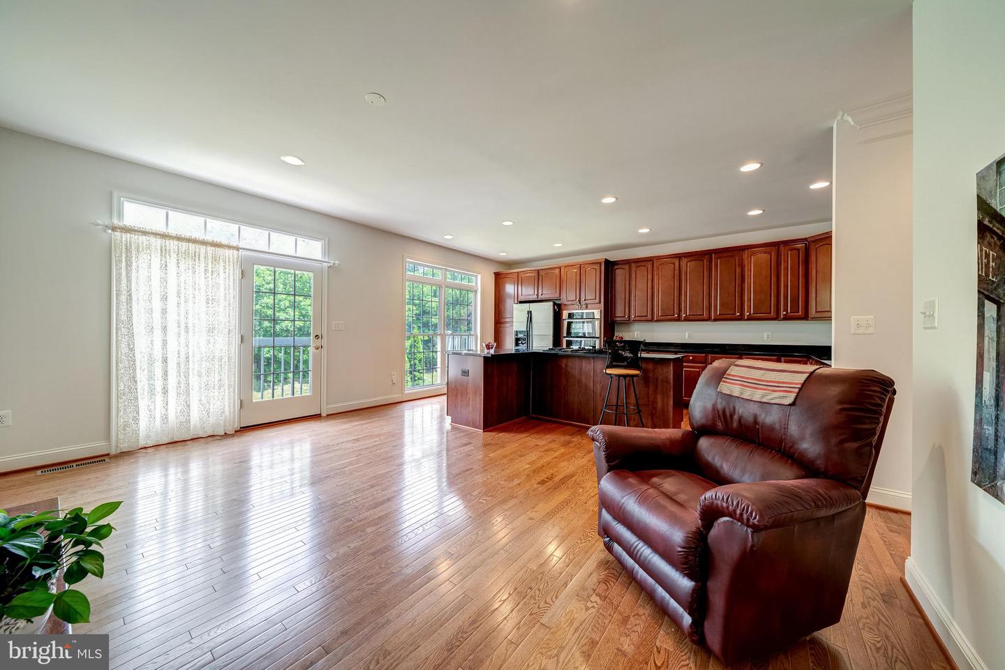 25504 OAK MEDLEY TERRACE