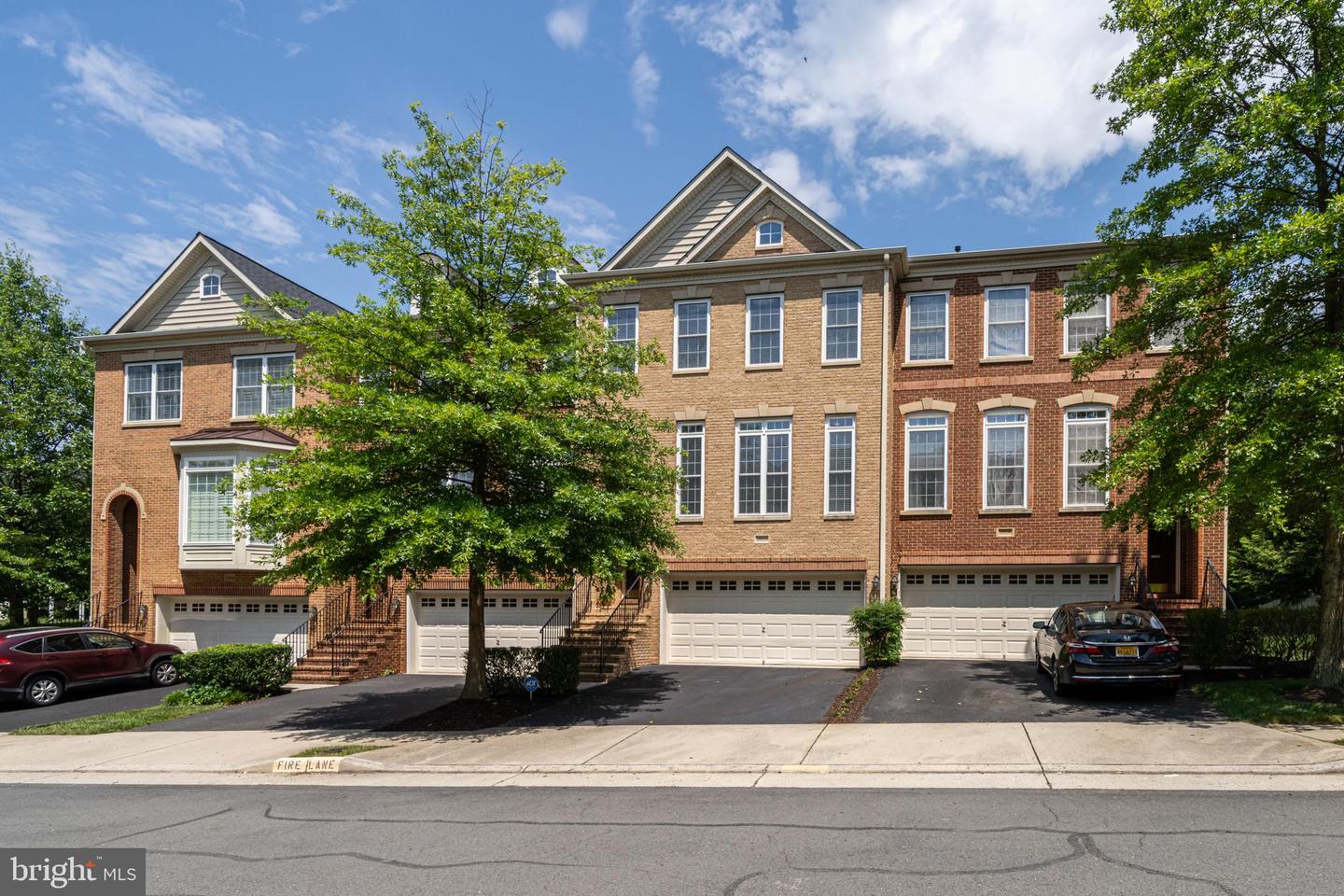 25504 OAK MEDLEY TERRACE