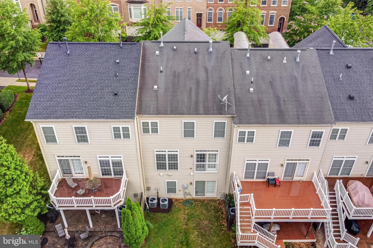 25504 OAK MEDLEY TERRACE