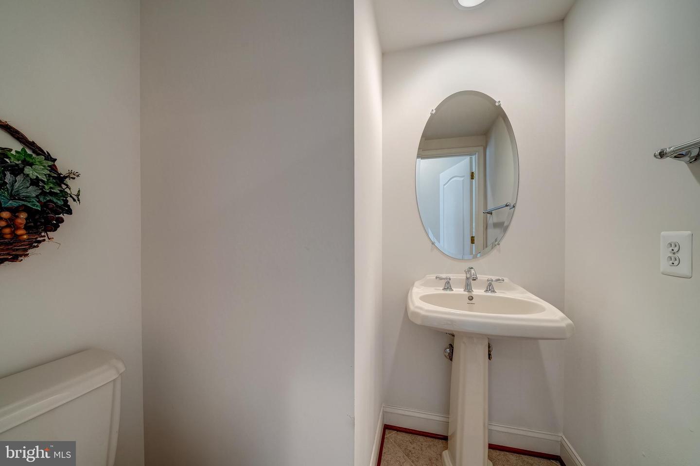 25504 OAK MEDLEY TERRACE