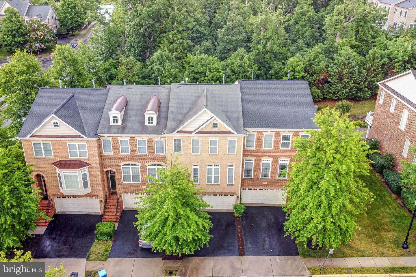 25504 OAK MEDLEY TERRACE