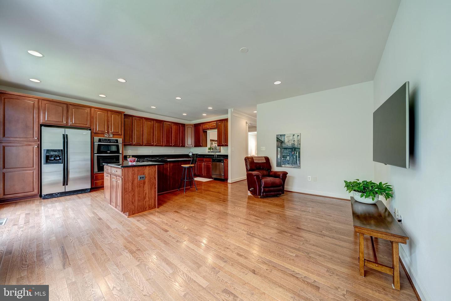 25504 OAK MEDLEY TERRACE