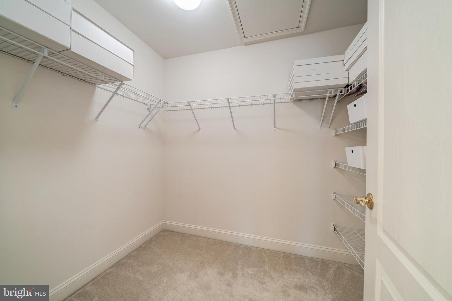 25504 OAK MEDLEY TERRACE