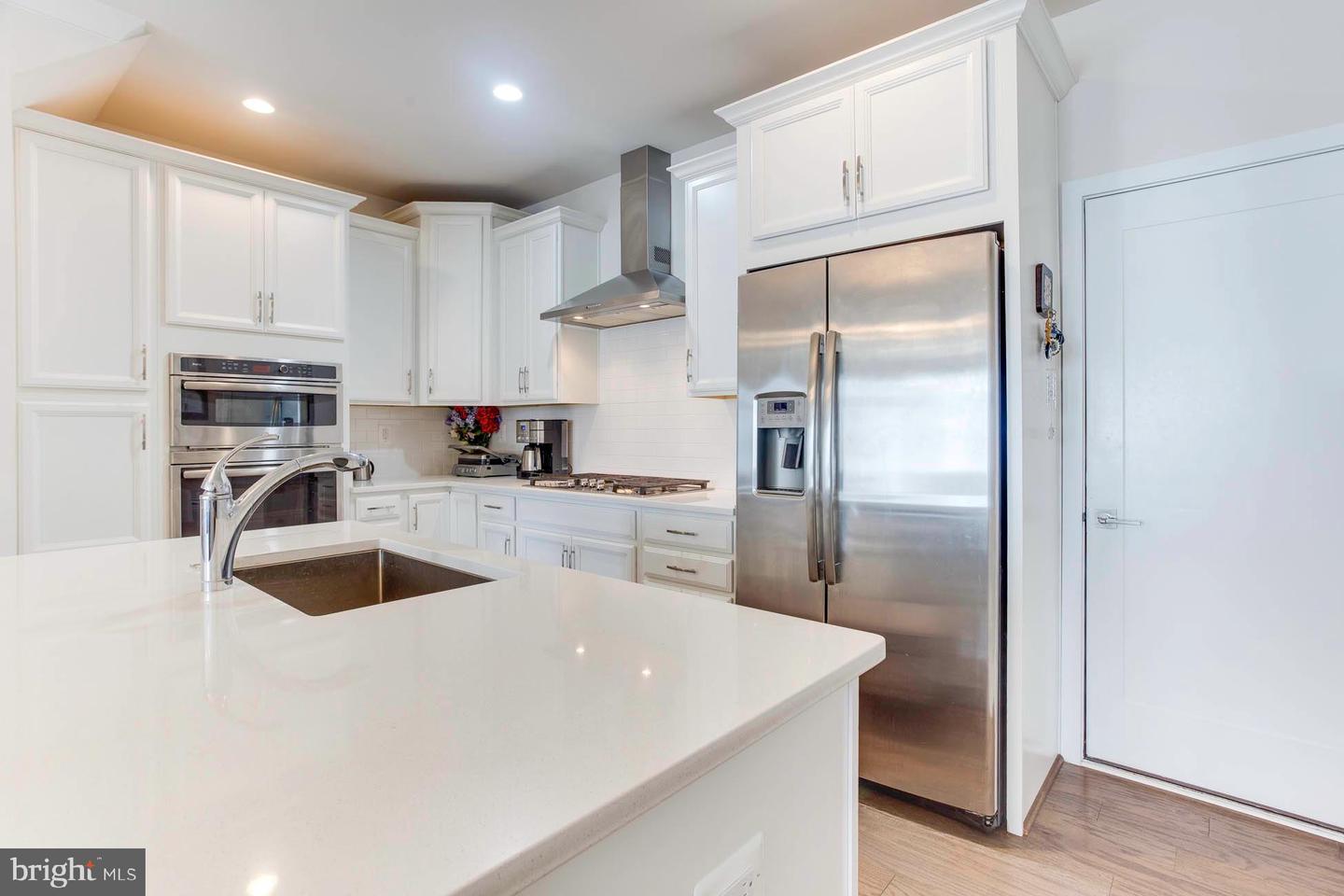 23590 WATERFORD DOWNS TERRACE