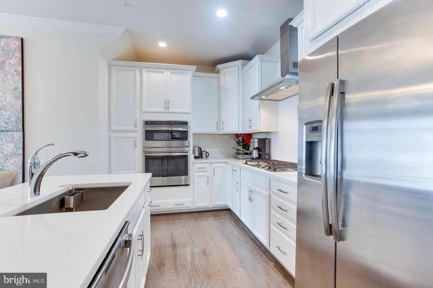 23590 WATERFORD DOWNS TERRACE