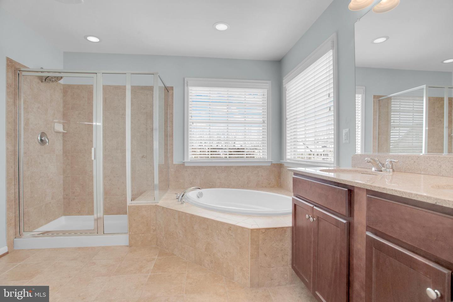 42598 CHISHOLM DRIVE