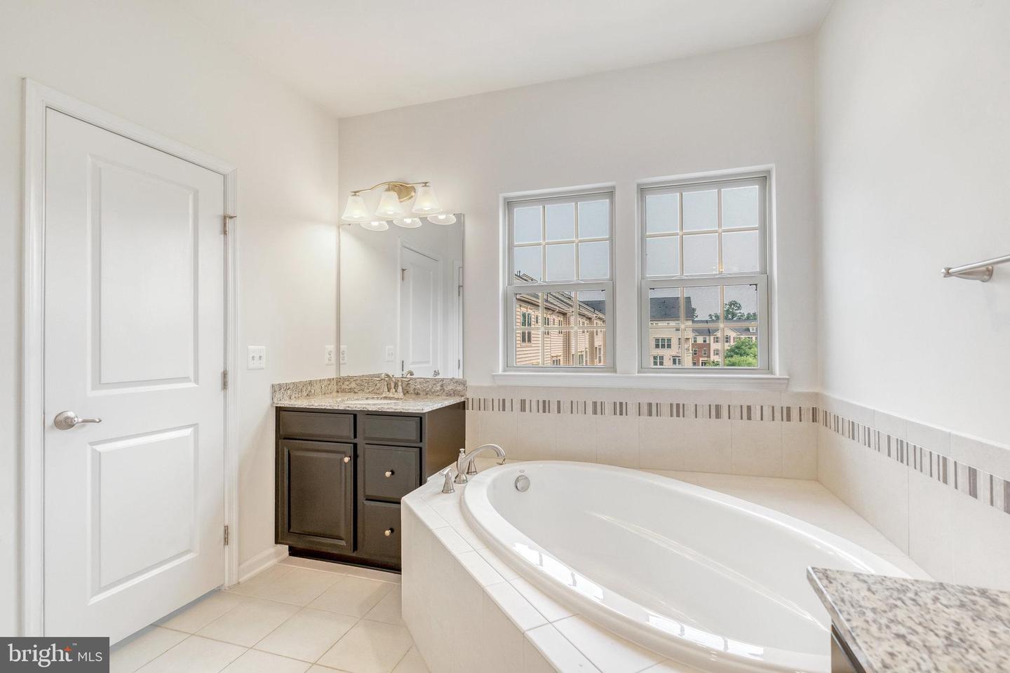 42110 WINNING GLORY DRIVE