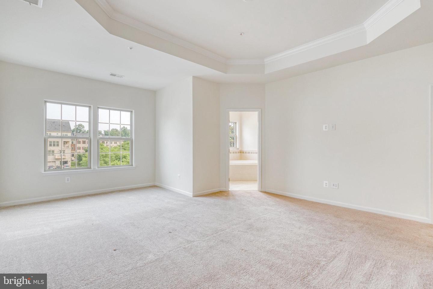 42110 WINNING GLORY DRIVE