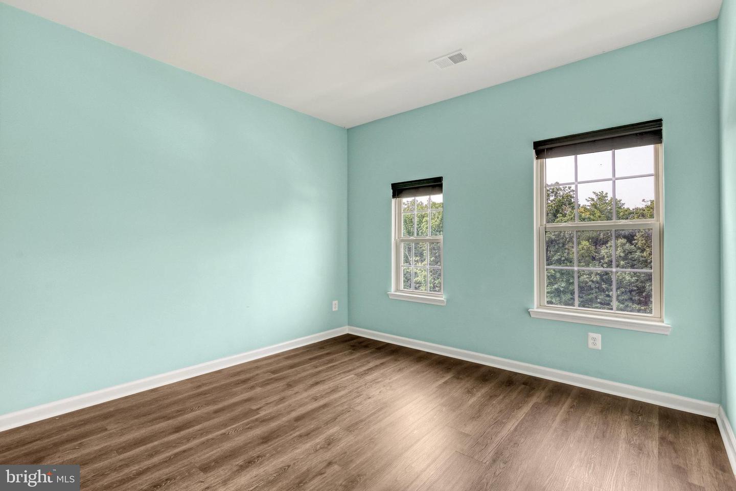 42110 WINNING GLORY DRIVE