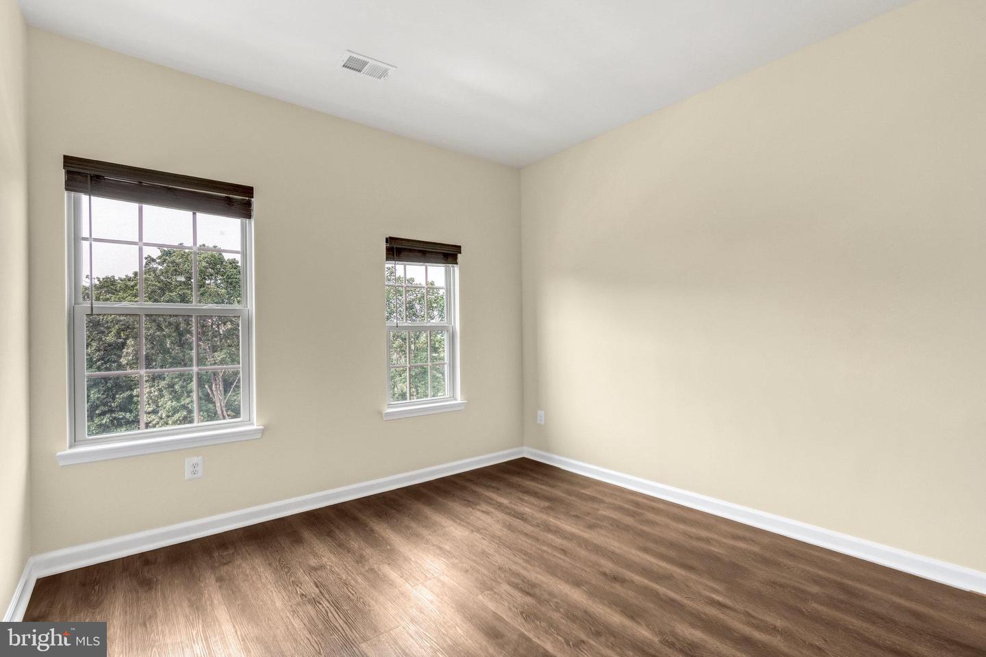 42110 WINNING GLORY DRIVE