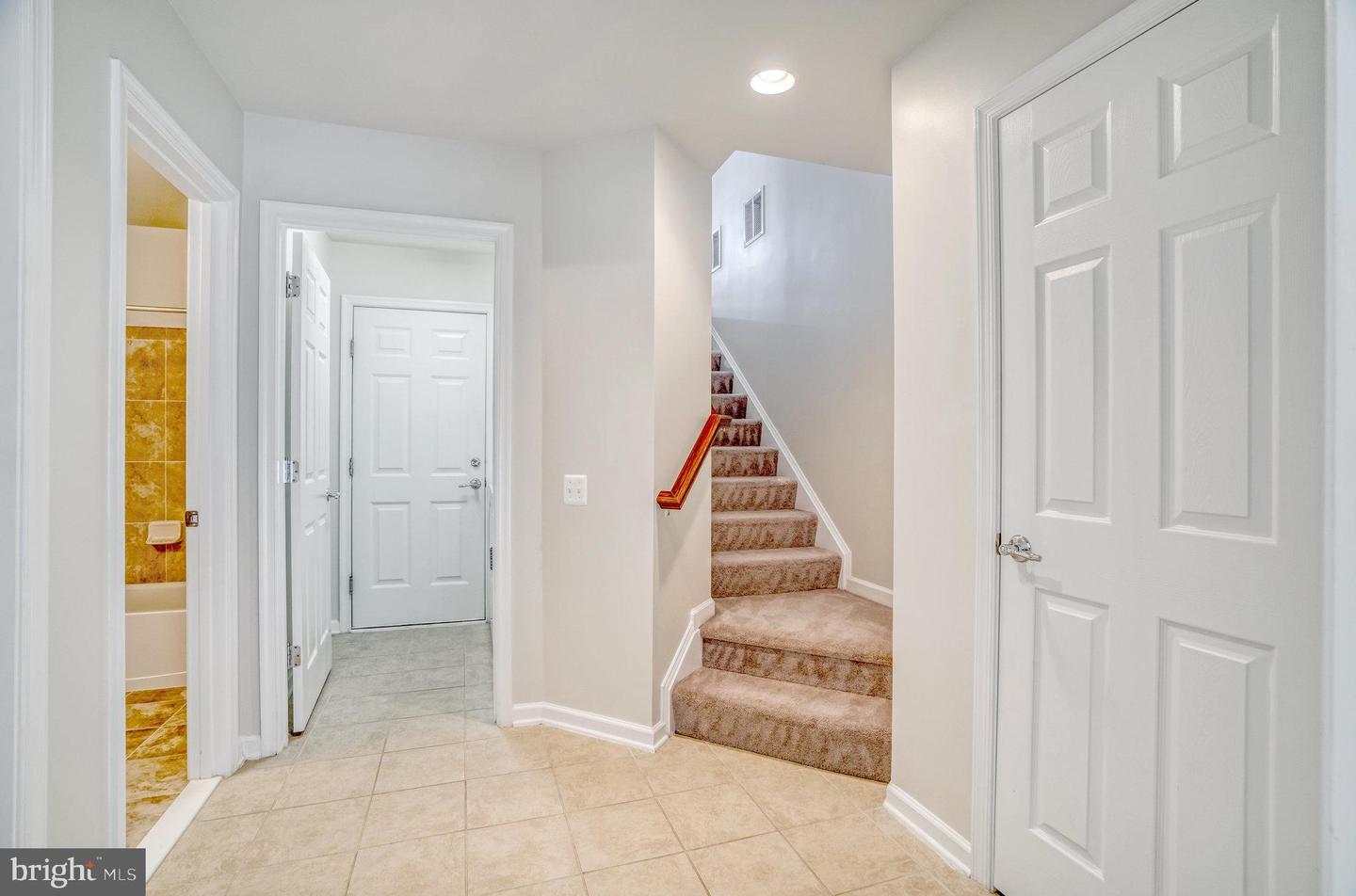 22442 SNOW POWDER TERRACE