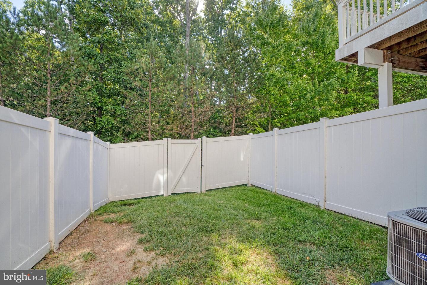 22442 SNOW POWDER TERRACE