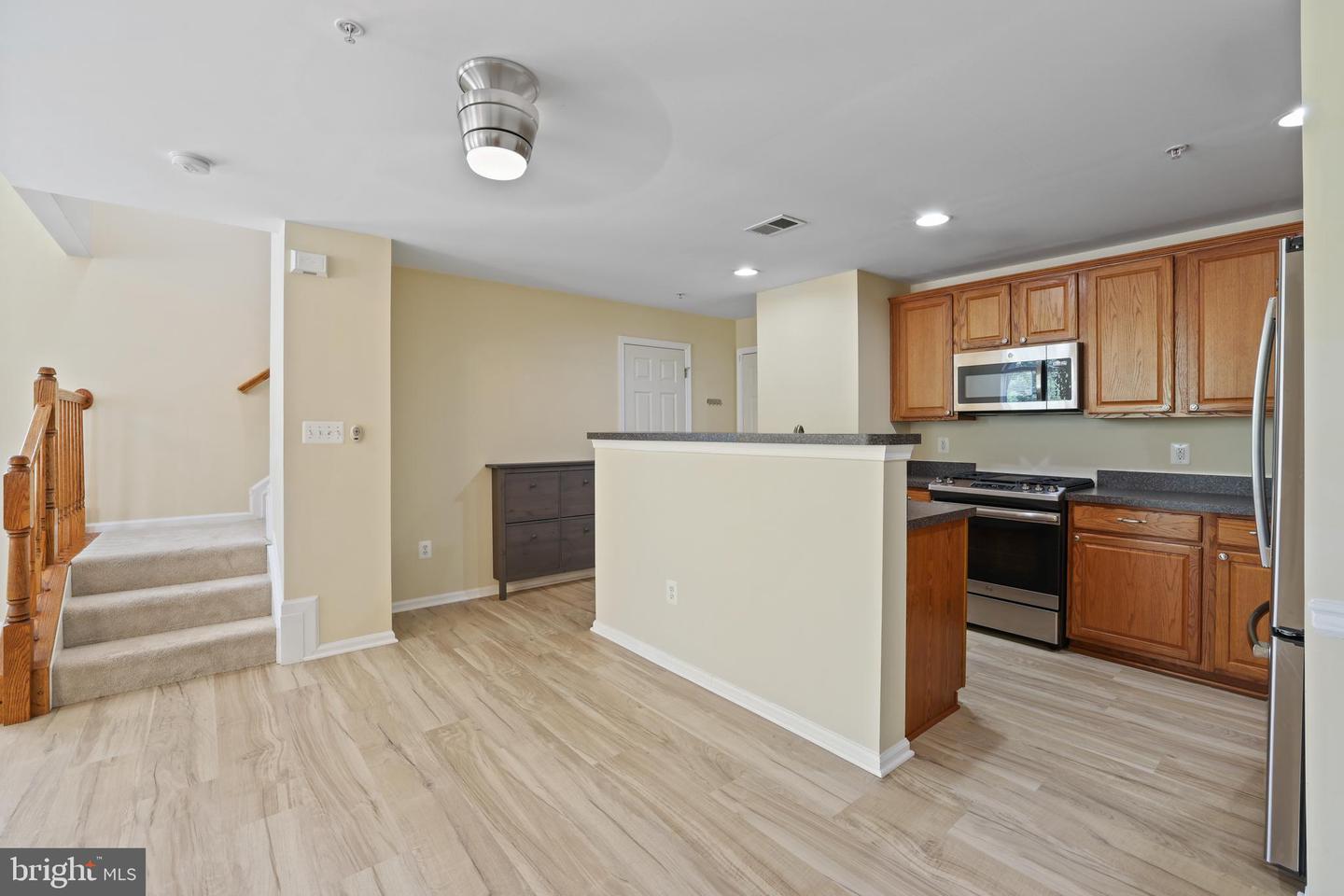 42290 TERRAZZO TERRACE