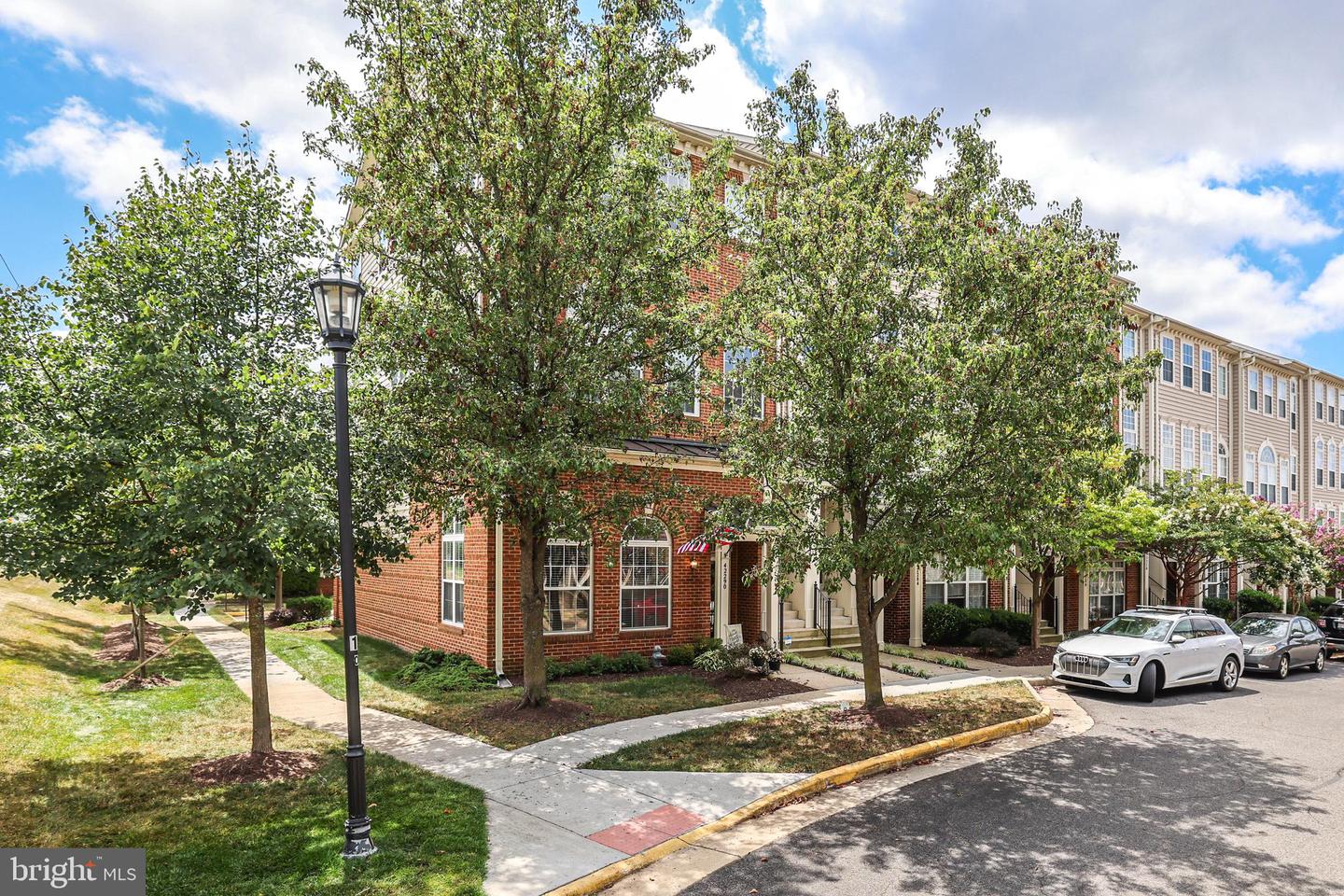 42290 TERRAZZO TERRACE