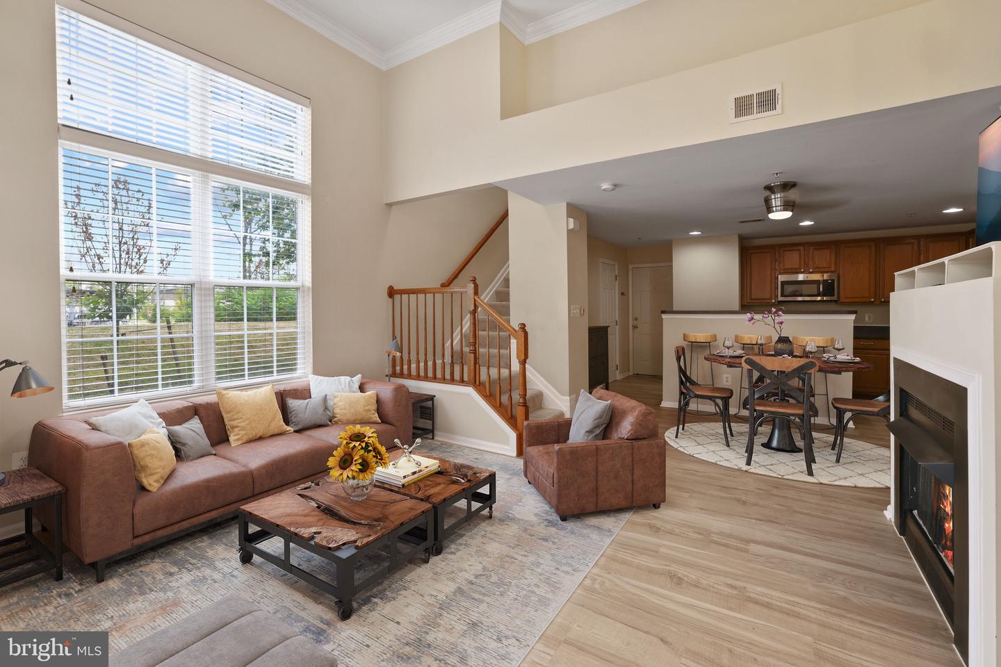 42290 TERRAZZO TERRACE