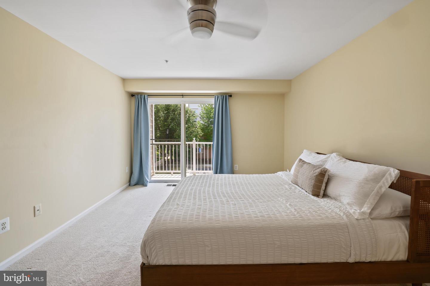 42290 TERRAZZO TERRACE