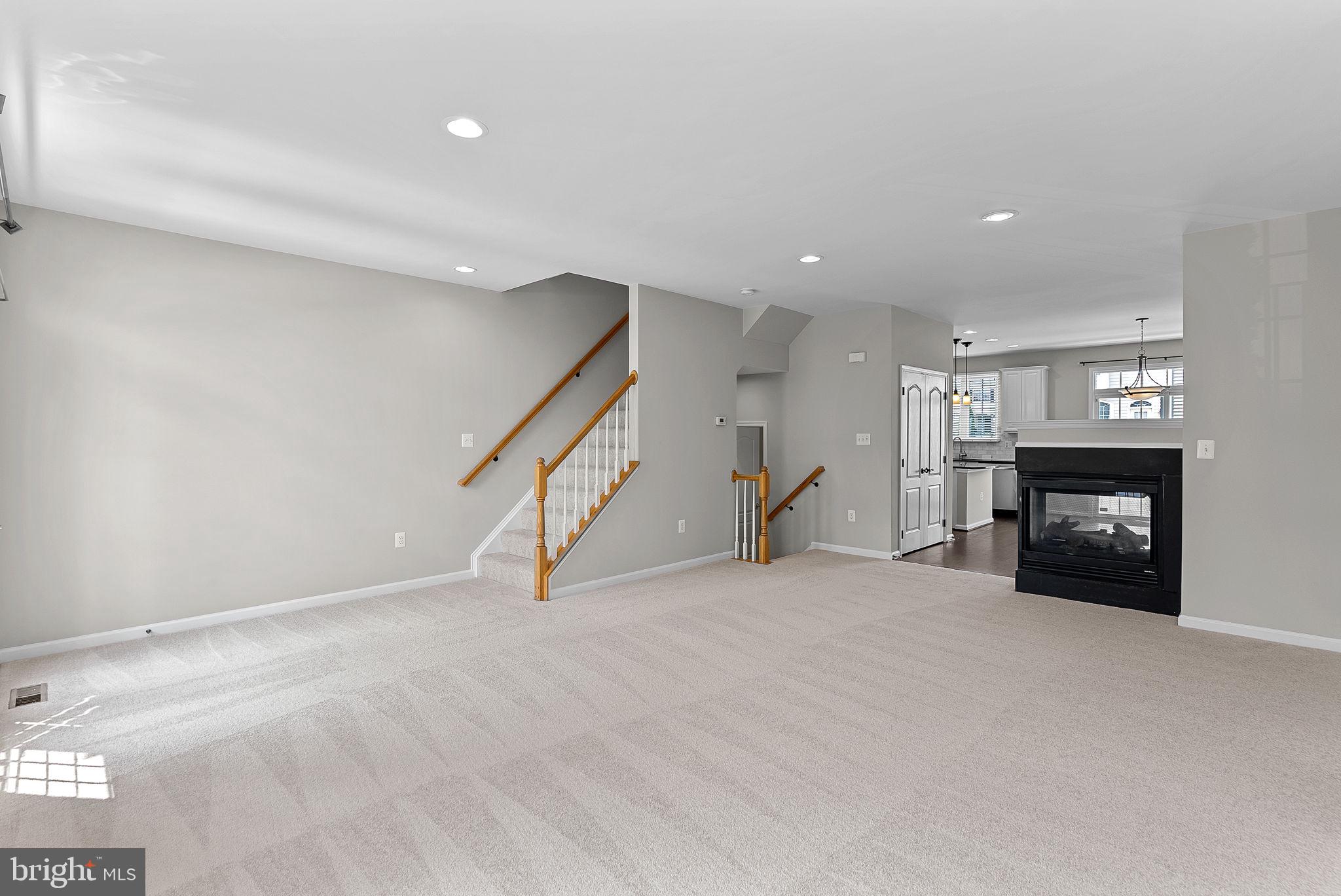 22990 FOX FIRE TERRACE