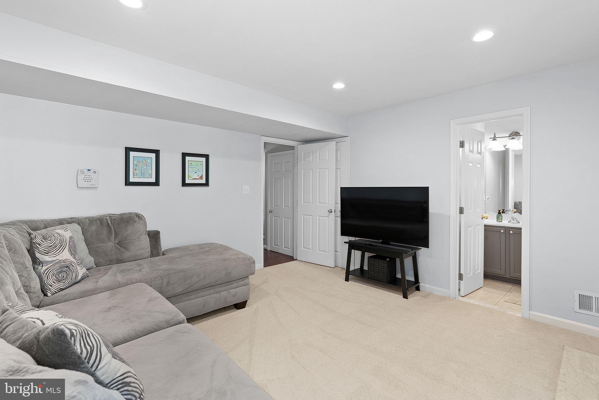 35943 CLOVER TERRACE