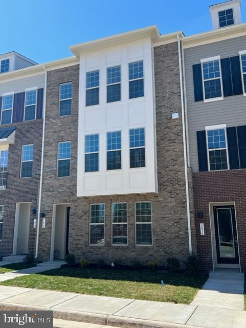 1634 FIELD SPARROW TERRACE NE