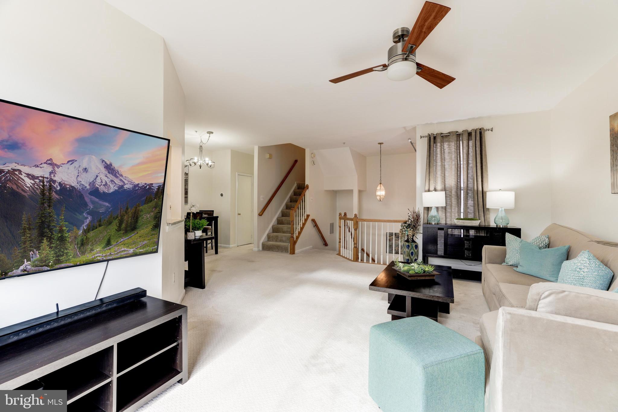 20432 Cool Fern SQUARE