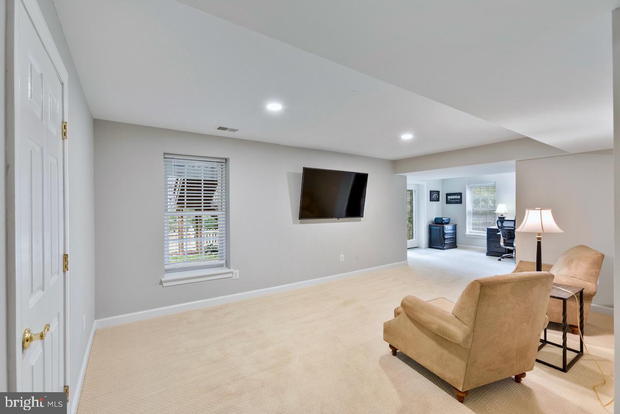 20989 FOWLERS MILL CIRCLE