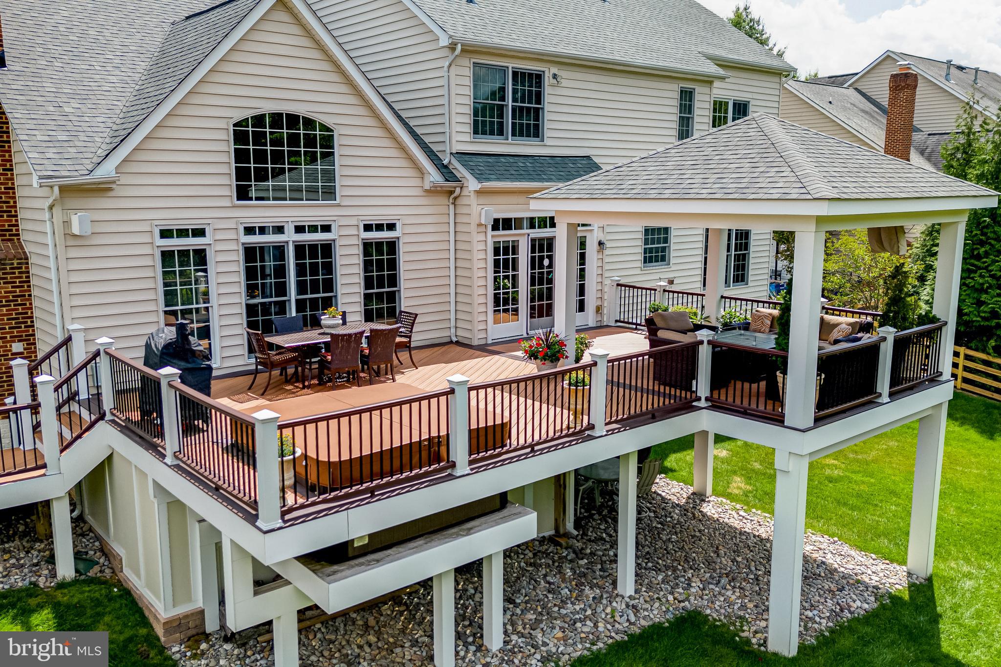 24164 SPRING MEADOW CIRCLE