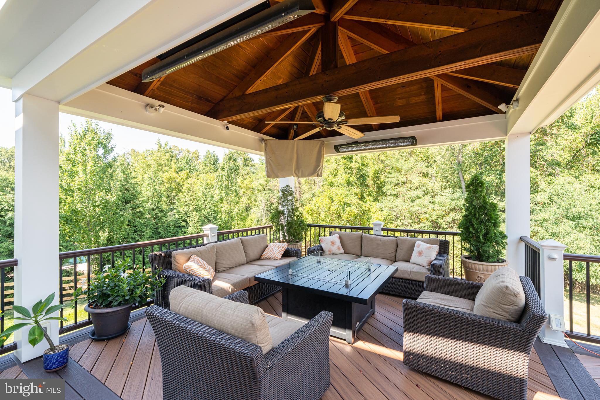 24164 SPRING MEADOW CIRCLE
