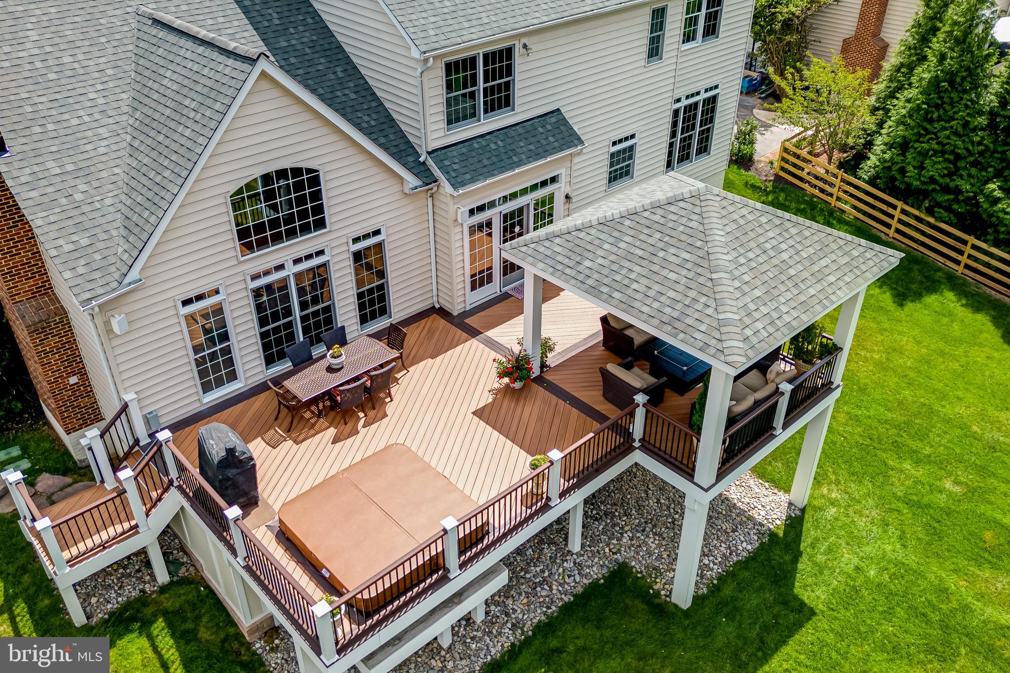 24164 SPRING MEADOW CIRCLE