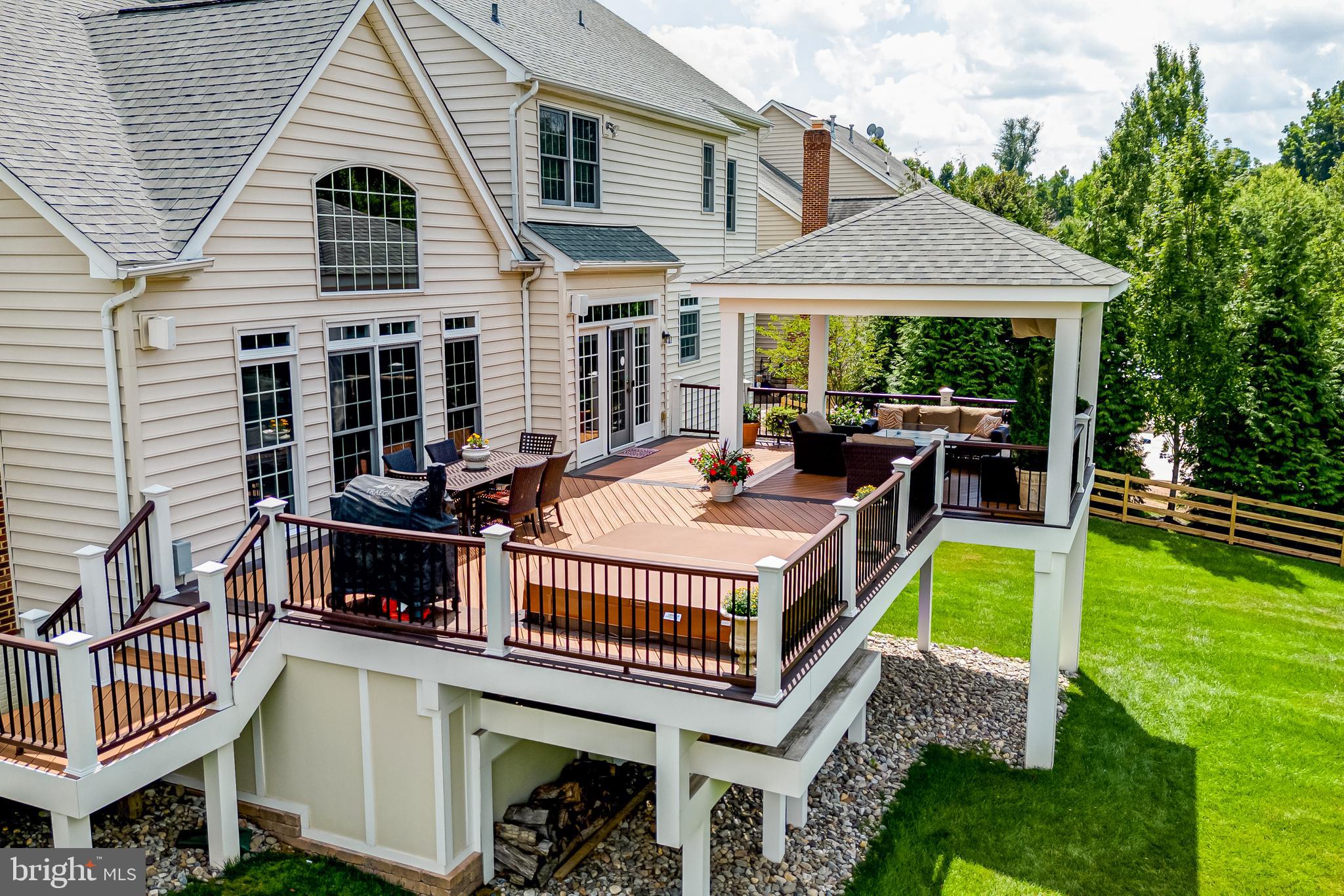 24164 SPRING MEADOW CIRCLE