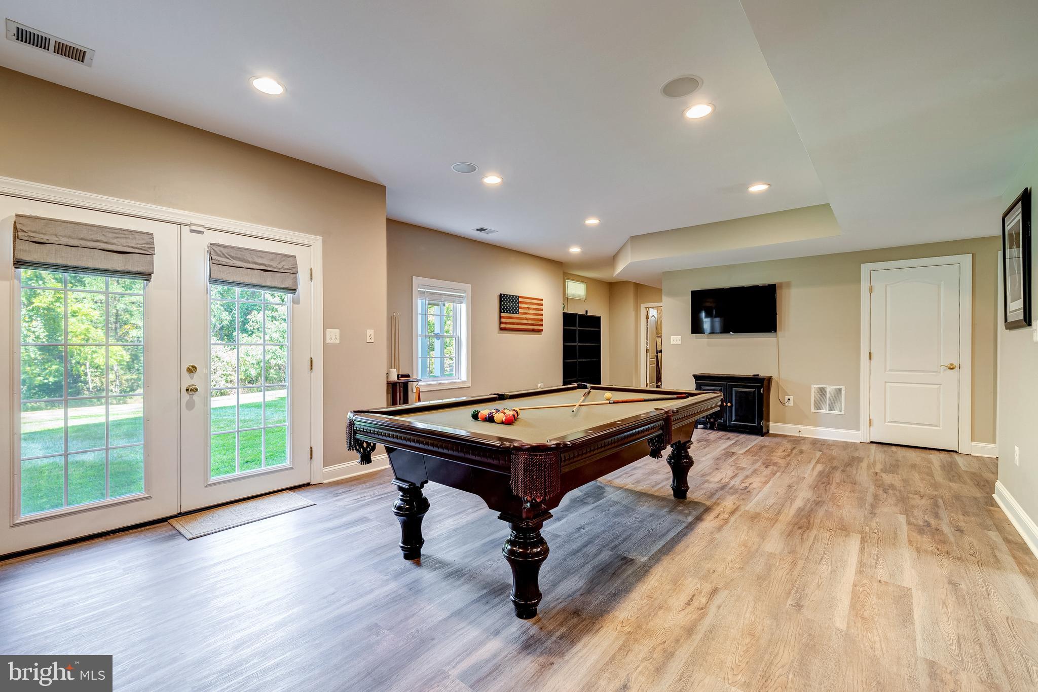 24164 SPRING MEADOW CIRCLE