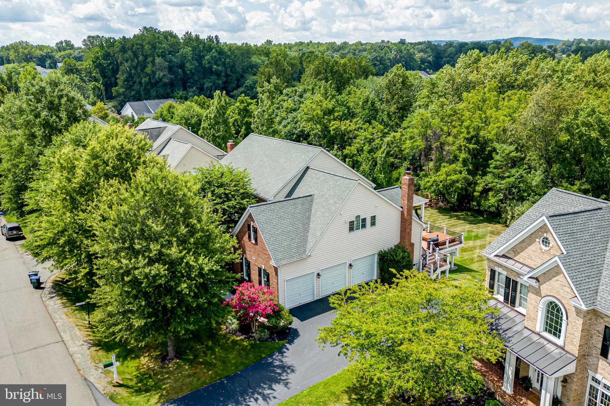 24164 SPRING MEADOW CIRCLE