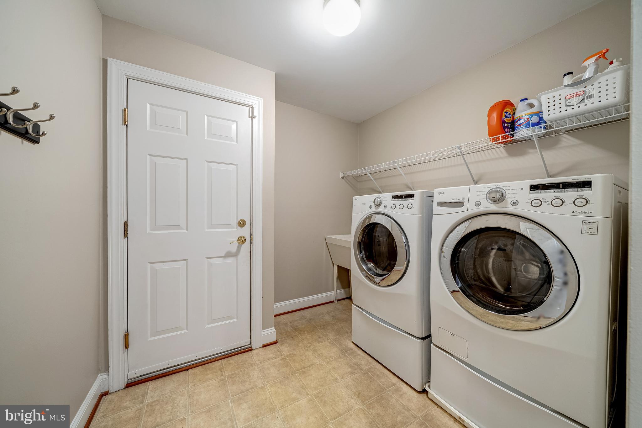 24164 SPRING MEADOW CIRCLE