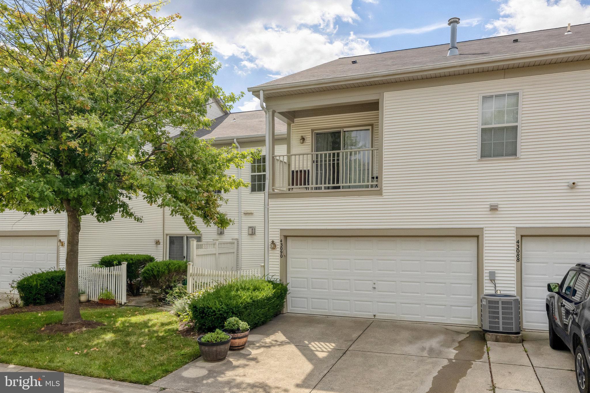 43090 OLD GALLIVAN TERRACE
