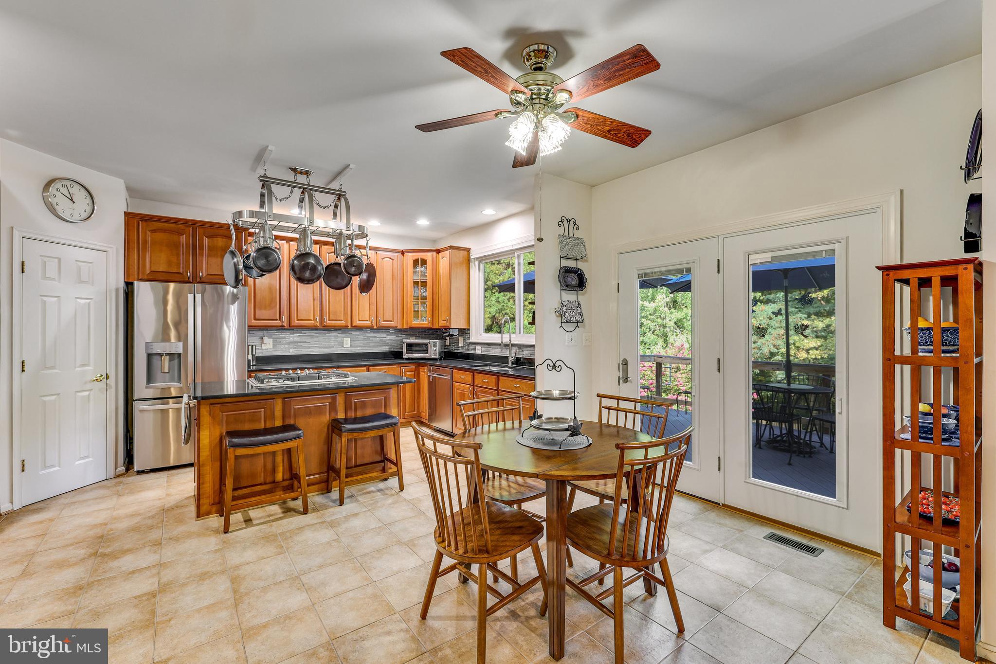 237 E SKYLINE DRIVE