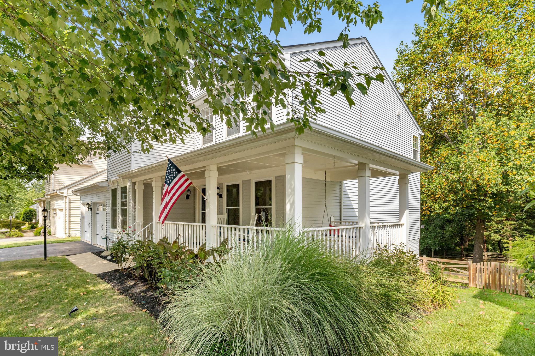 237 E SKYLINE DRIVE