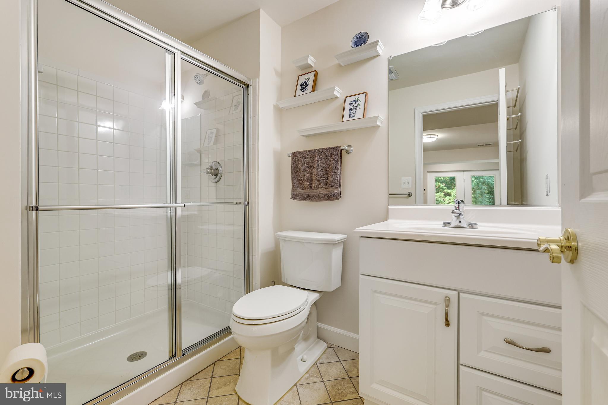 237 E SKYLINE DRIVE