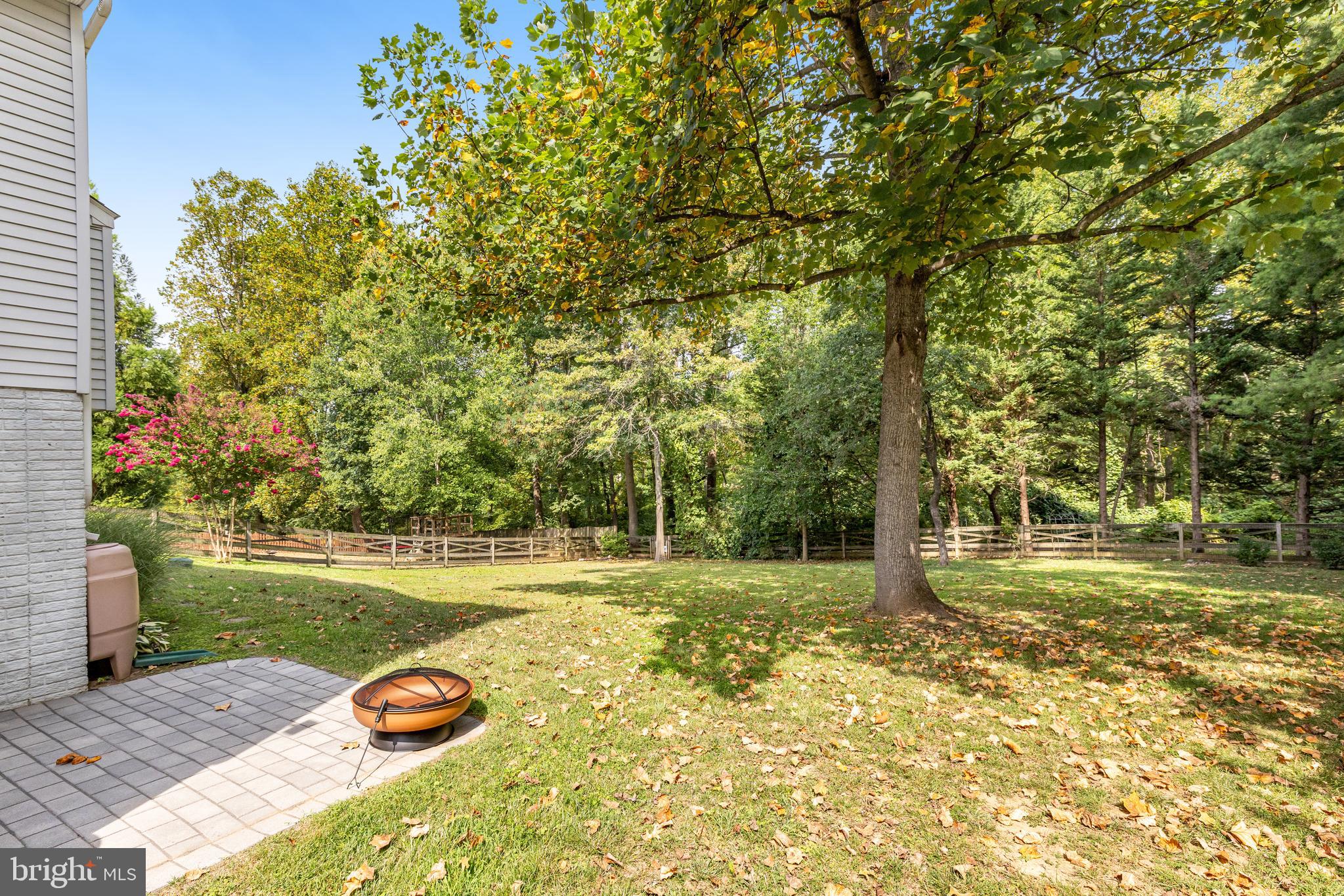 237 E SKYLINE DRIVE