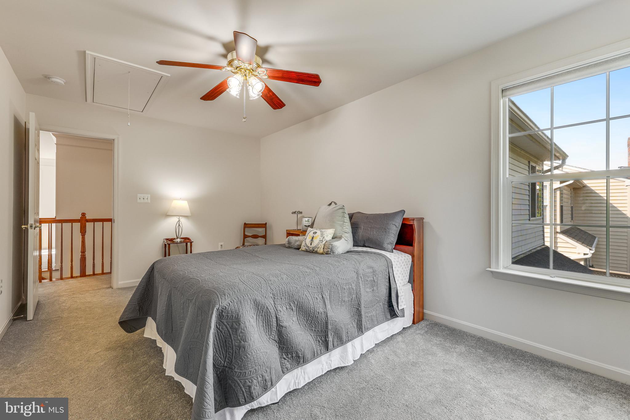 237 E SKYLINE DRIVE