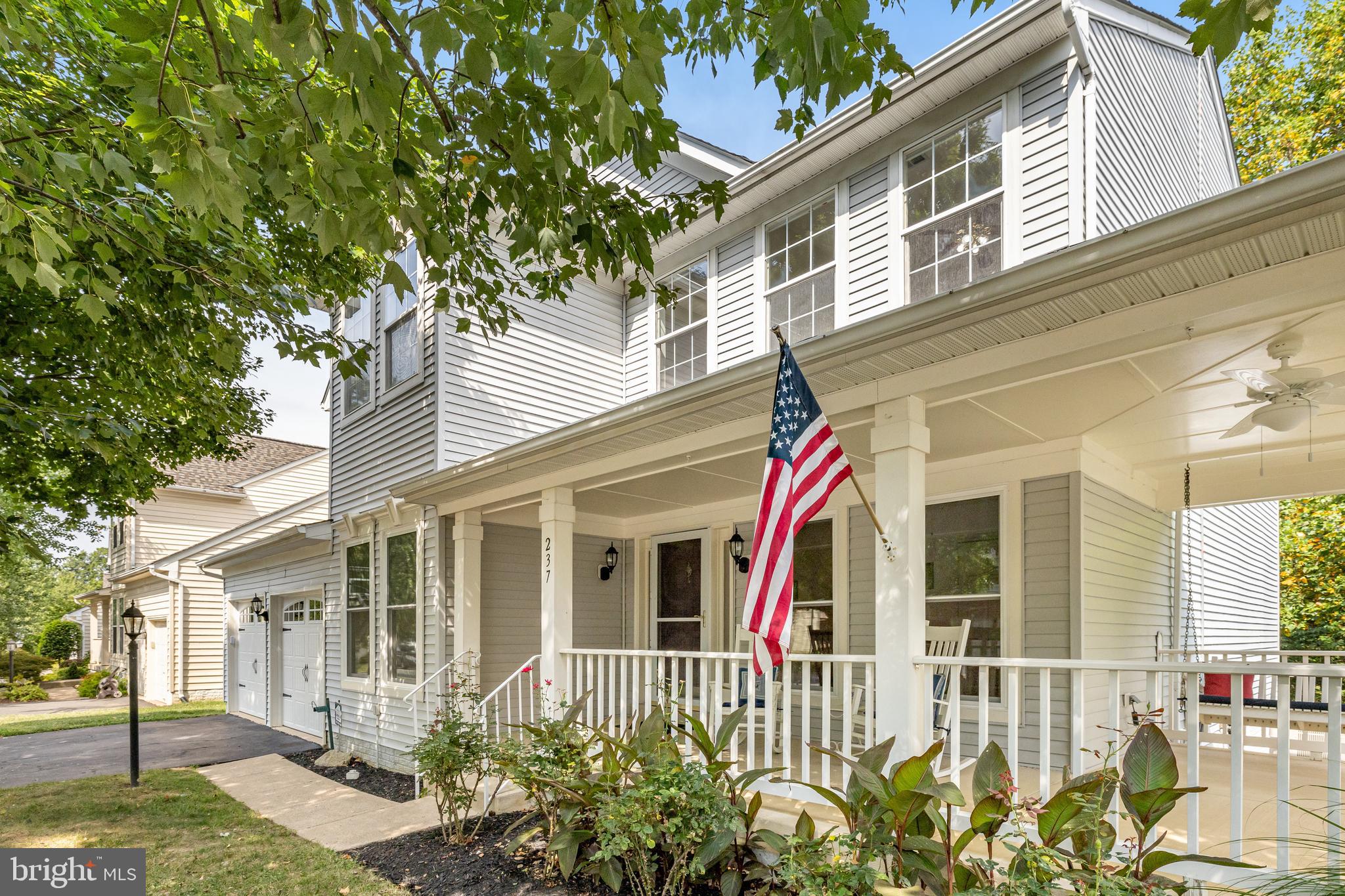 237 E SKYLINE DRIVE