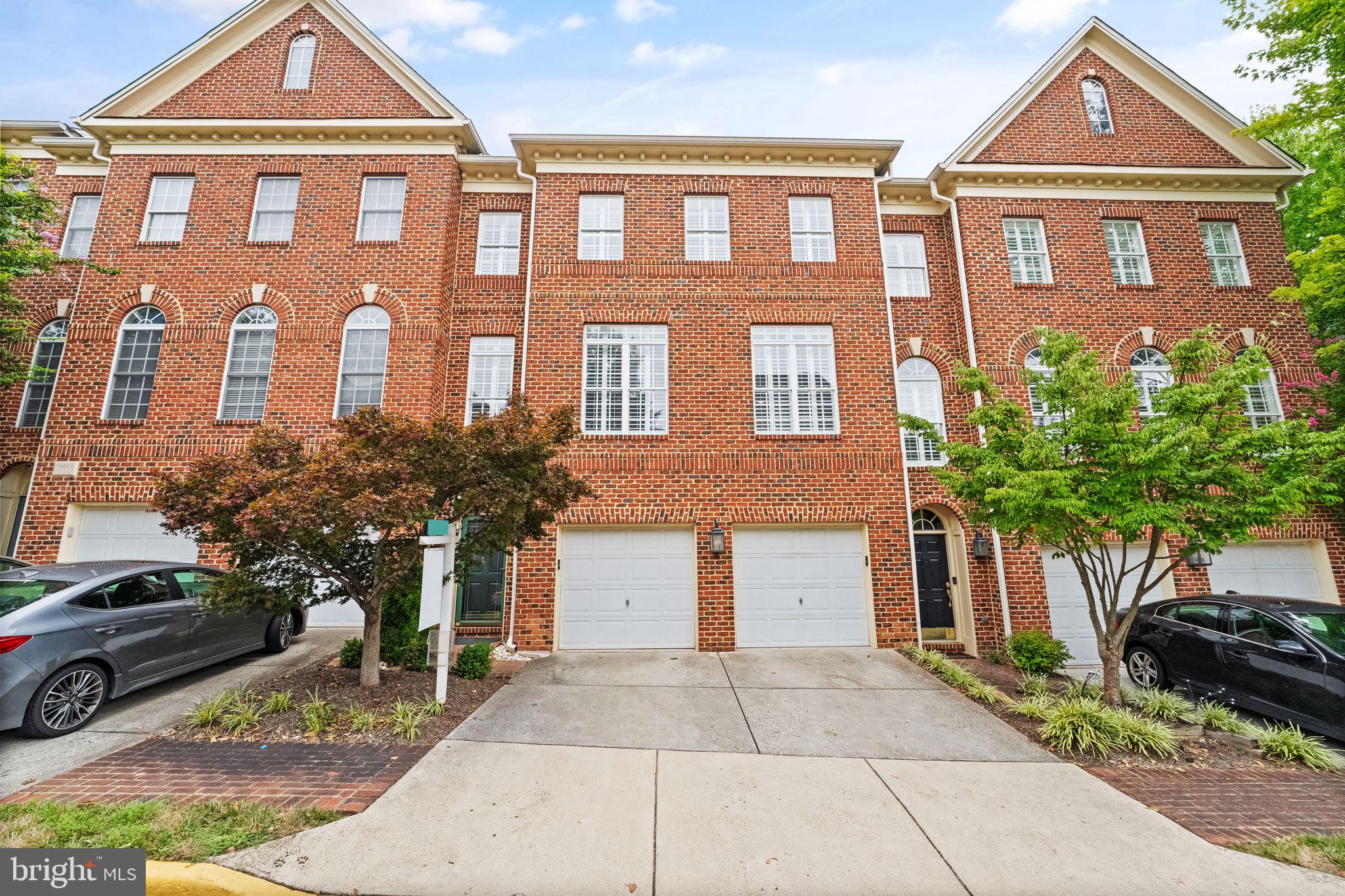 47800 SCOTSBOROUGH SQUARE