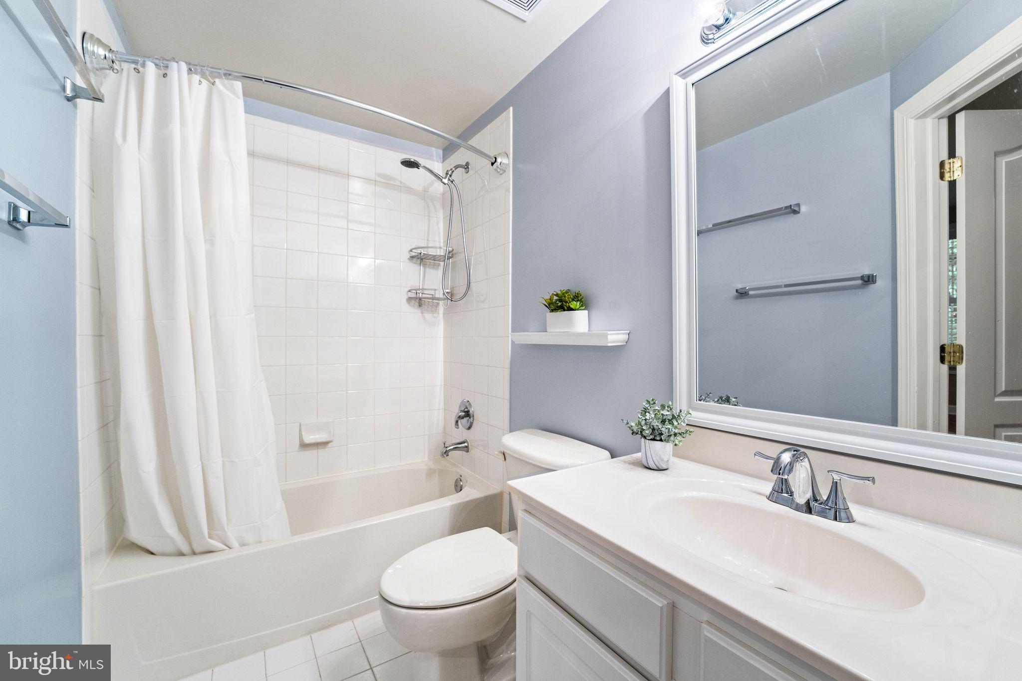 47800 SCOTSBOROUGH SQUARE