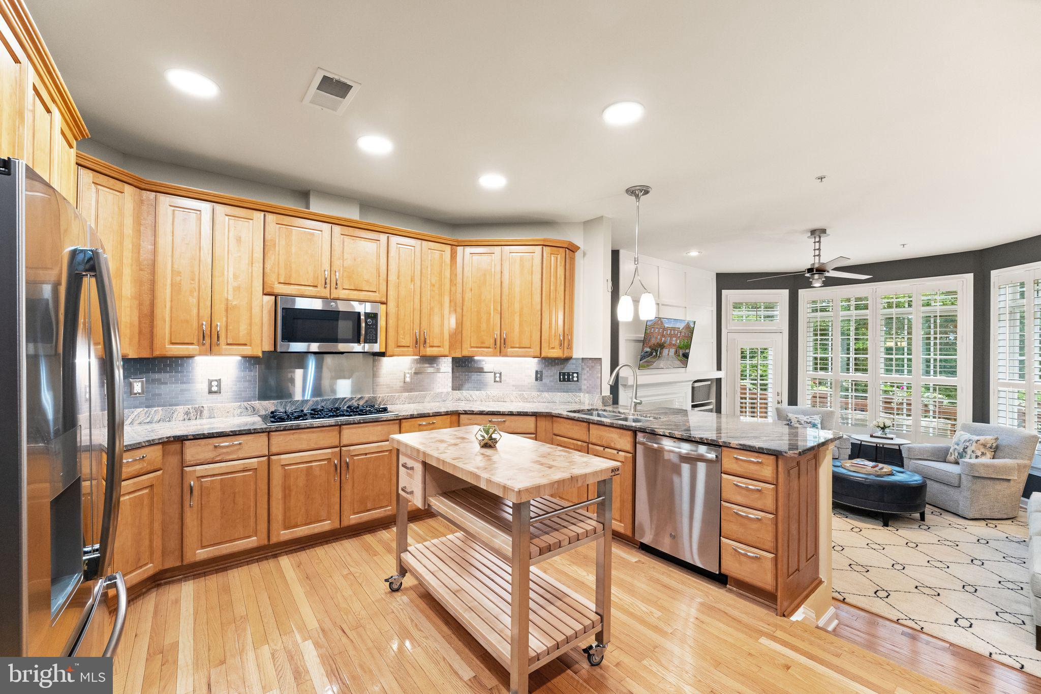 47800 SCOTSBOROUGH SQUARE