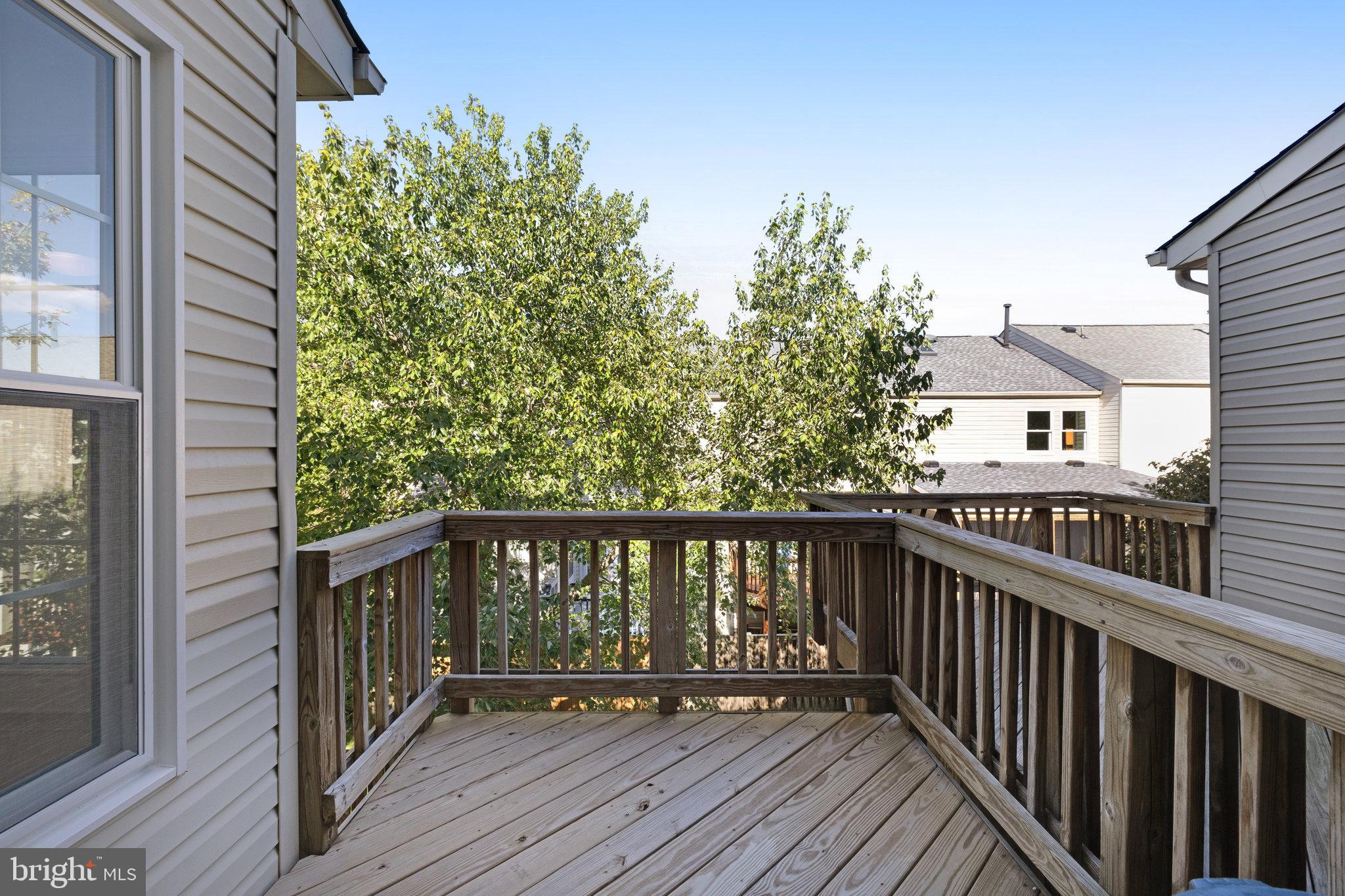 19942 UPLAND TERRACE