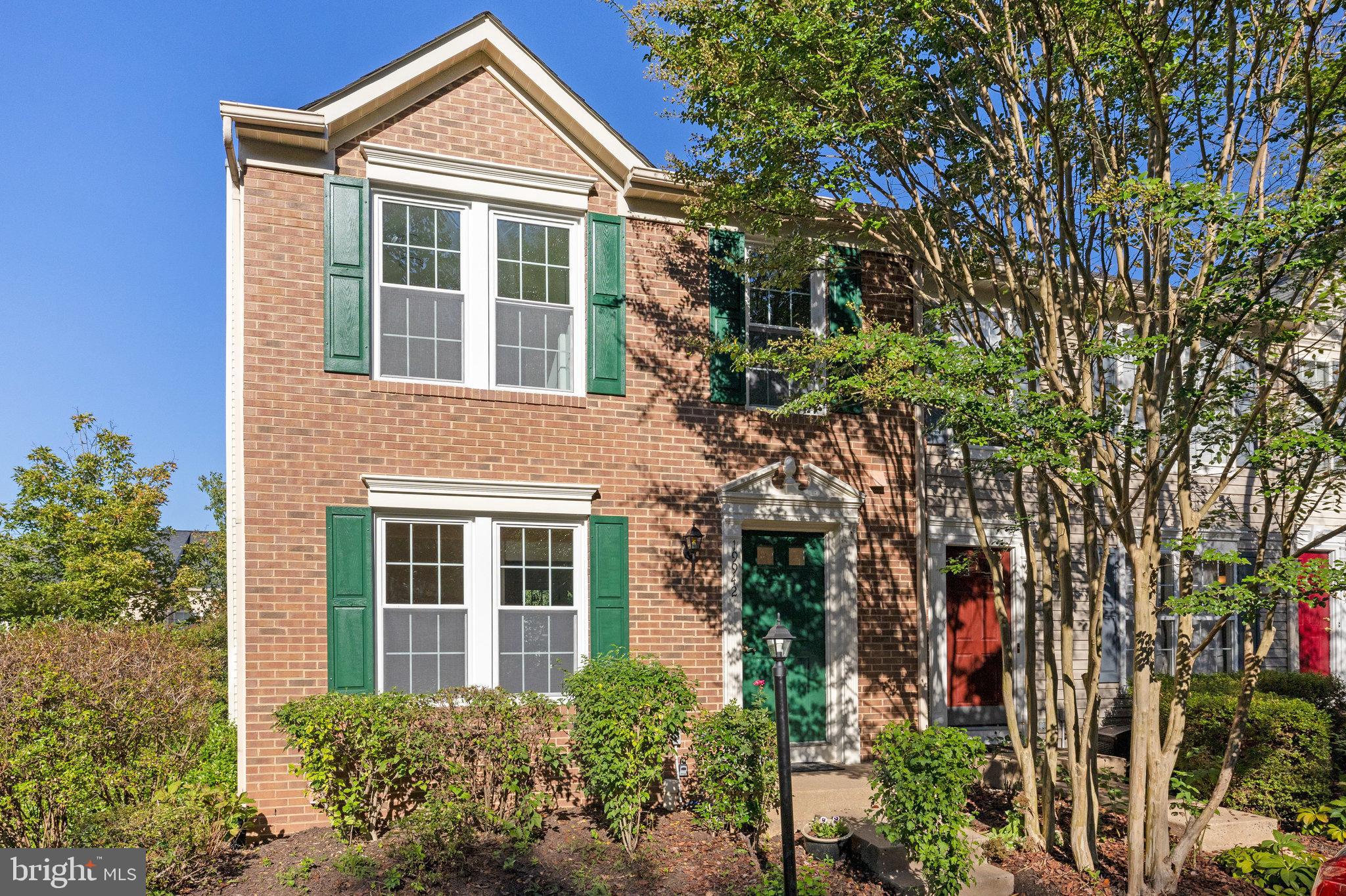 19942 UPLAND TERRACE